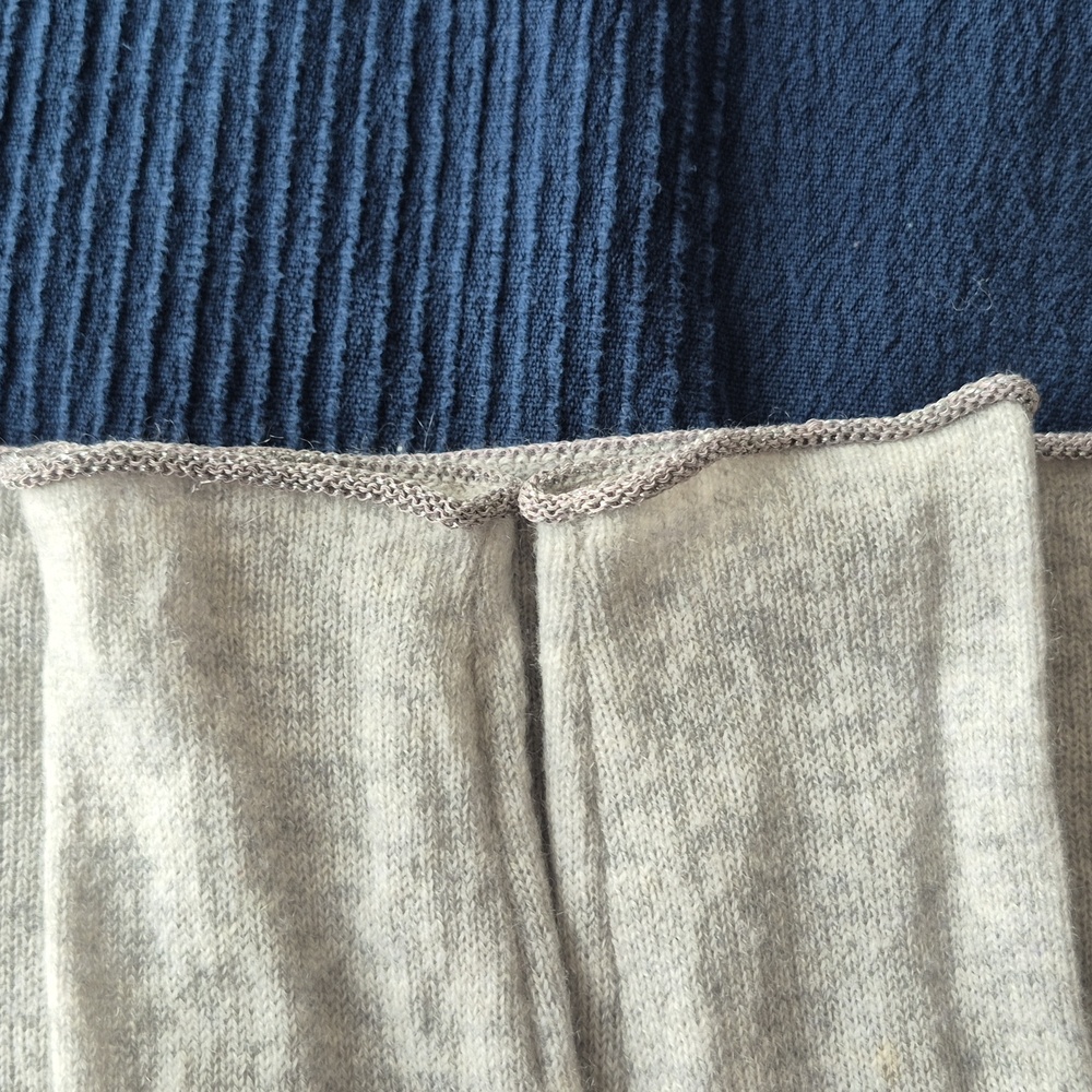 Mantovani Studio Grey Cashmere Sweater Size Small - Picture 7 of 9